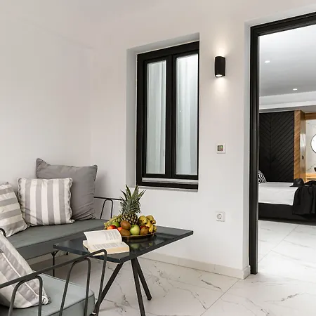 Hotel Palatia Naxos City