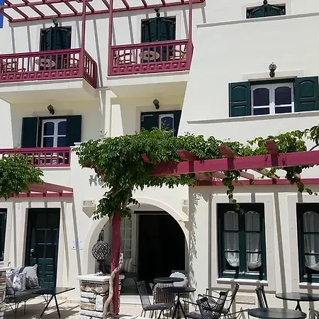 Отель Palatia Naxos City