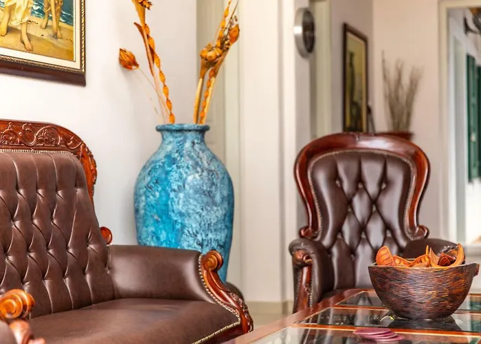 Palatia Hotel Naxos City