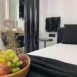 παλάτια
